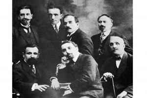 16- 1908-1912  Osmanlı meclisi mebusanındaki Ermeni Milletvekilleri. Bu milletvekilleri 1915 ten sonra  çetebaşı olarak Anadoluyu kanabulamışlardır.