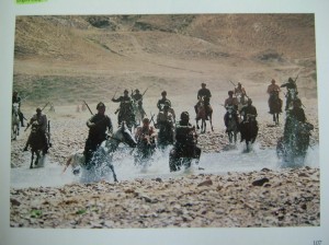 22- Ermeni Taşnak suvari çeteleri  Erzurum'da Oltu çayını geçerken